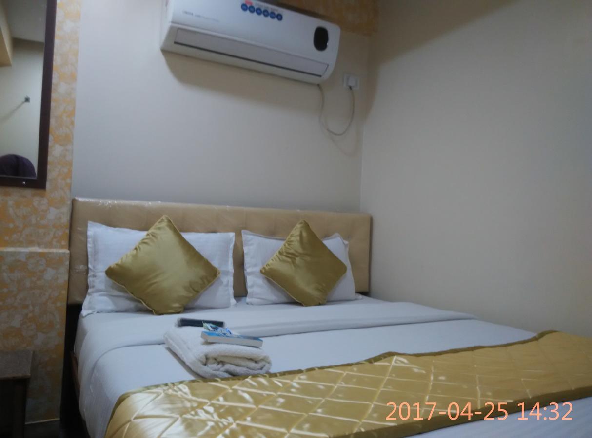 مومباي Hotel Silver Castle المظهر الخارجي الصورة